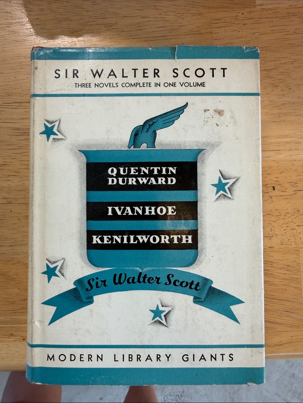 Sir Walter SCOTT
Quentin Durward, Ivanhoe & Kenilworth : Three Complete Novels i